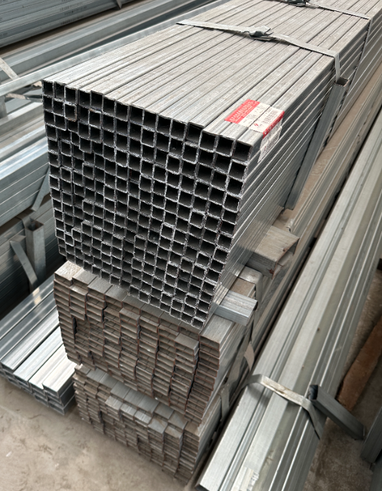 云浮现货供应30*50*2镀锌方管50*80*3.0 20*20*1.5 20*40*2.0规格齐全