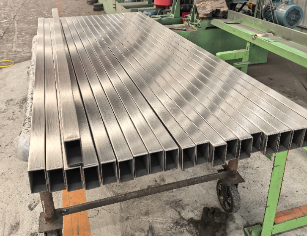 云浮方管 矩形管 无缝方管生产厂家